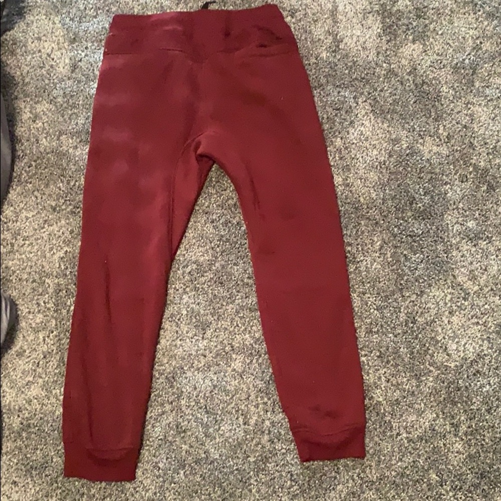 XL Burgendy joggers - Picture 2 of 3